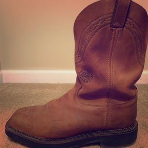 Justin square toe boots